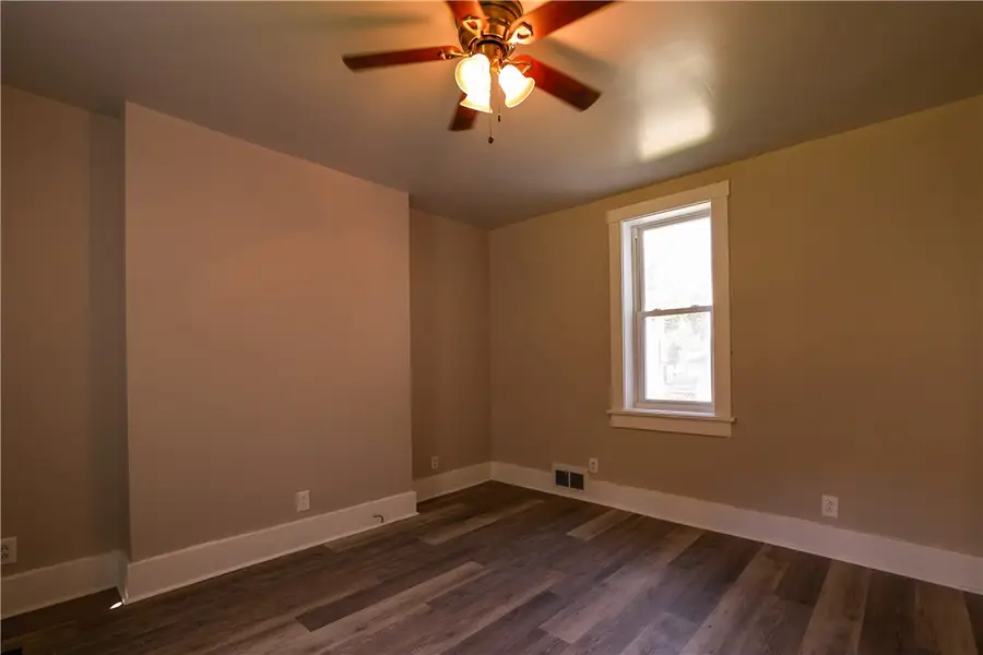 750 Grove Ave, New Brighton, PA 15066 - #2