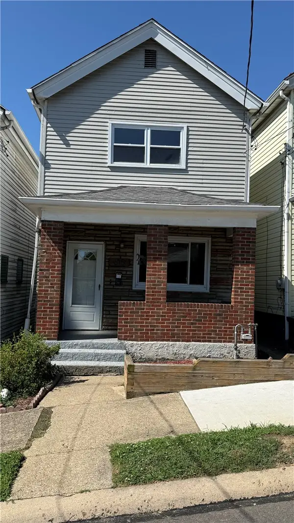 615 9th St, Glassport, PA 15045
