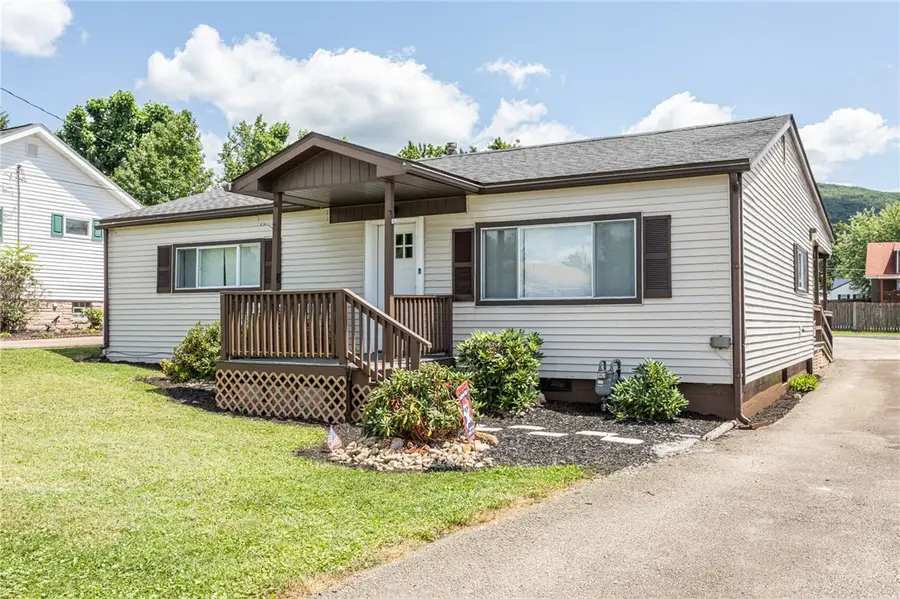 198 Hopwood -fairchance Rd, Uniontown, PA 15401 - #2
