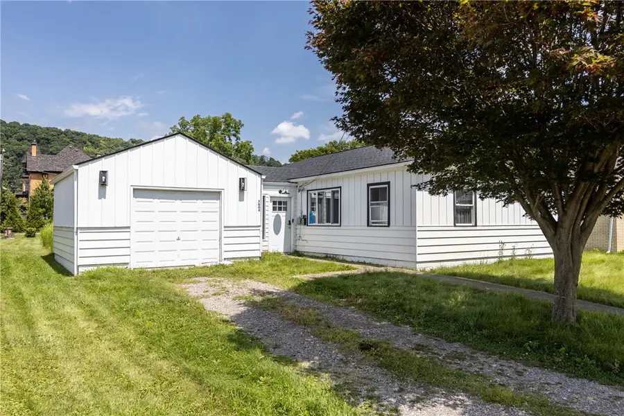 7004 Grand Ave, Pittsburgh, PA 15225 - #2
