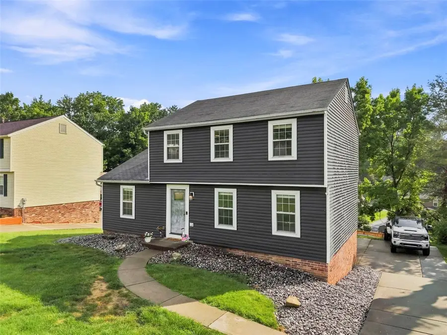 112 Fawnvue Dr, Robinson, PA 15136 - #2