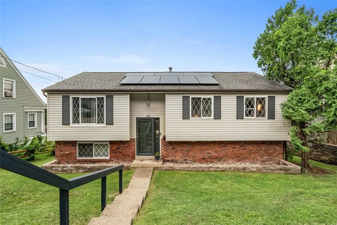 223 Bryson Ave, Pittsburgh, PA 15202 - #1
