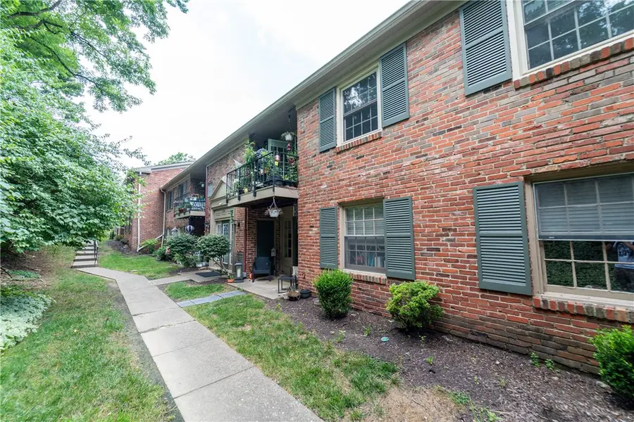 1010 Margarite Dr #F, Pittsburgh, PA 15216 - #2