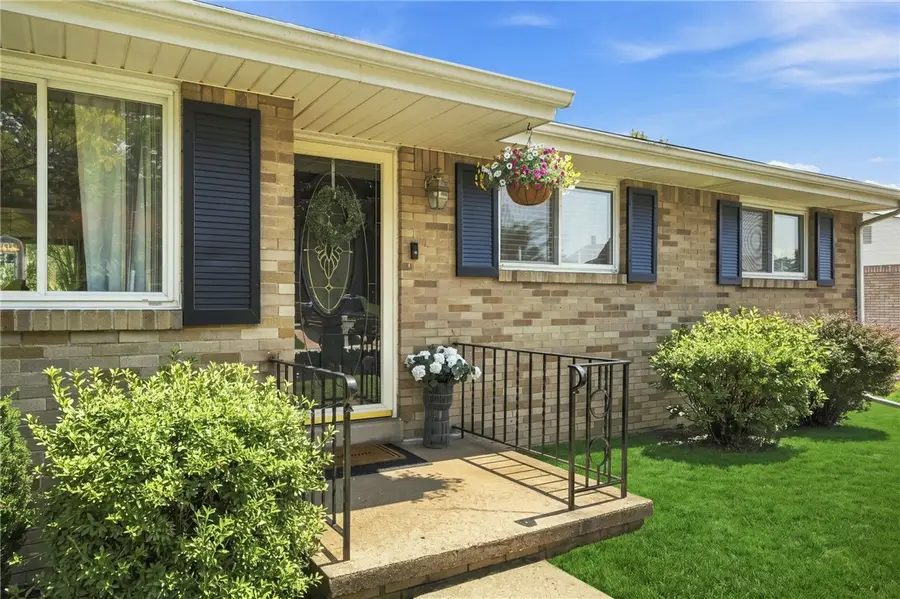 1728 Bernice Dr, North Huntingdon, PA 15642 - #2