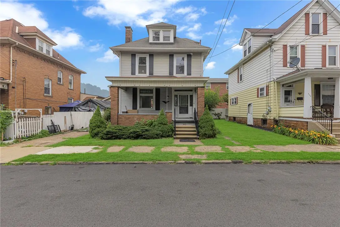 303 6th St, New Brighton, PA 15066 - #1