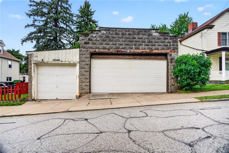 150 Stewart Ave, Pittsburgh, PA 15227 - #3