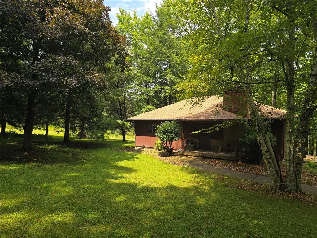 350 Leisie Rd, Evans City, PA 16033 - #1