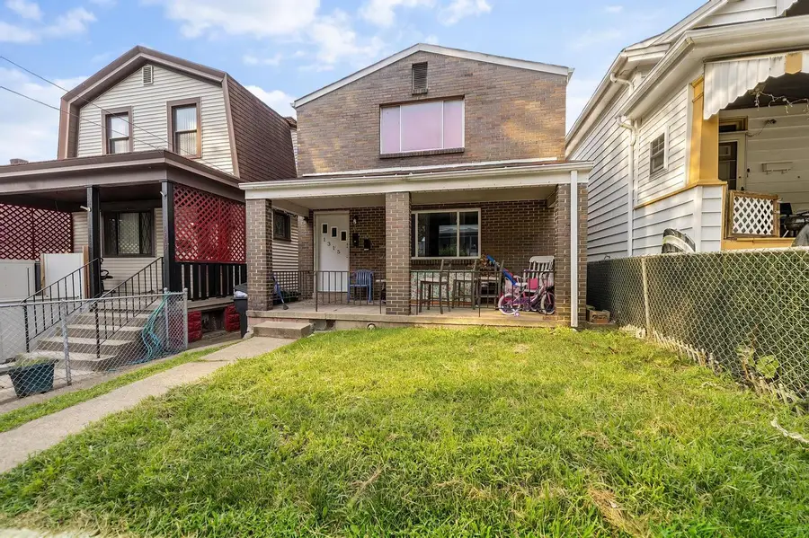 1315 Woodward Avenue, Stowe, PA 15136 - #2