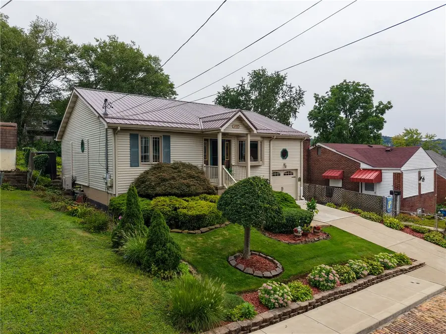 1239 Holmes Street, McKees Rocks, PA 15136 - #2
