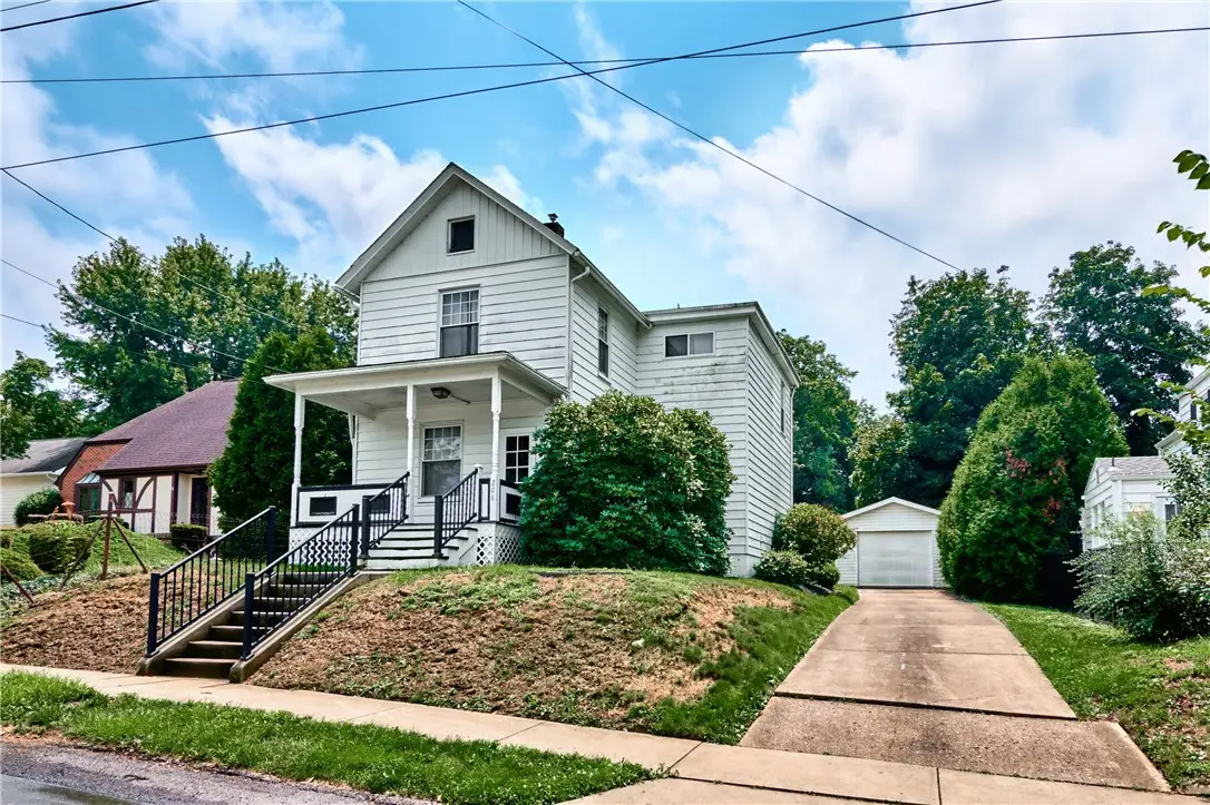 208 Culvert St., Zelienople, PA 16063 - #1