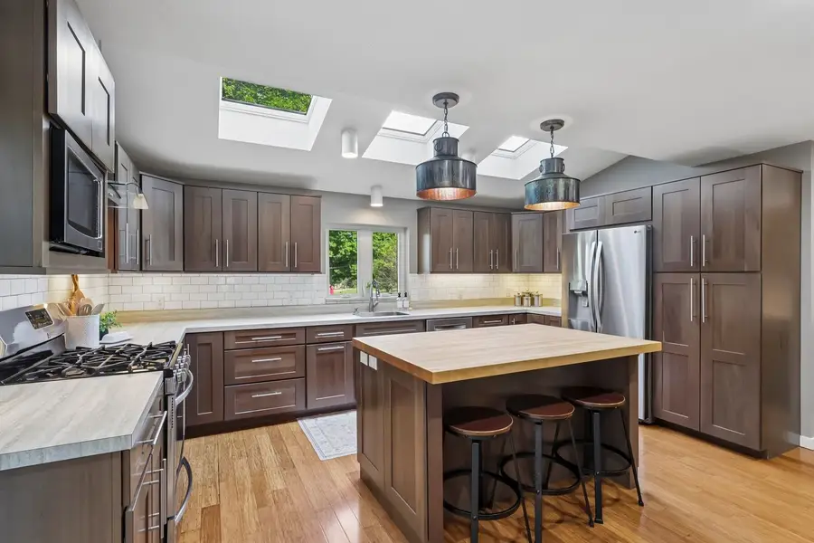 1573 Crestview Drive, Pittsburgh, PA 15237 - #2