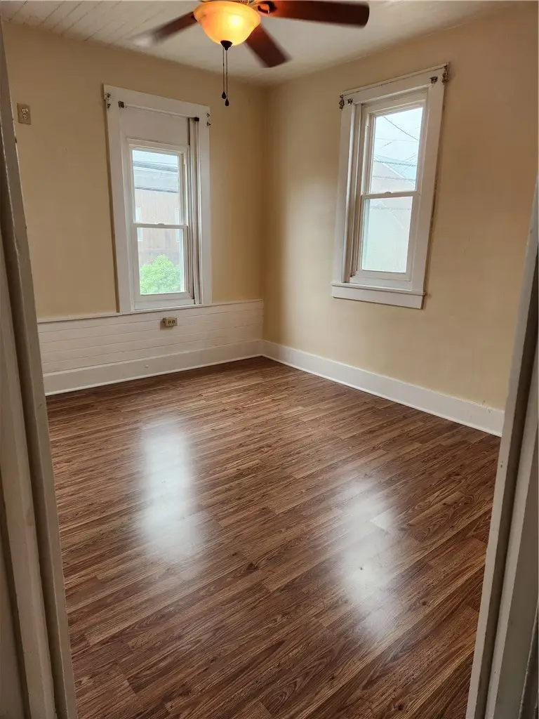 309 W Main St, Saxonburg, PA 16056 - #2