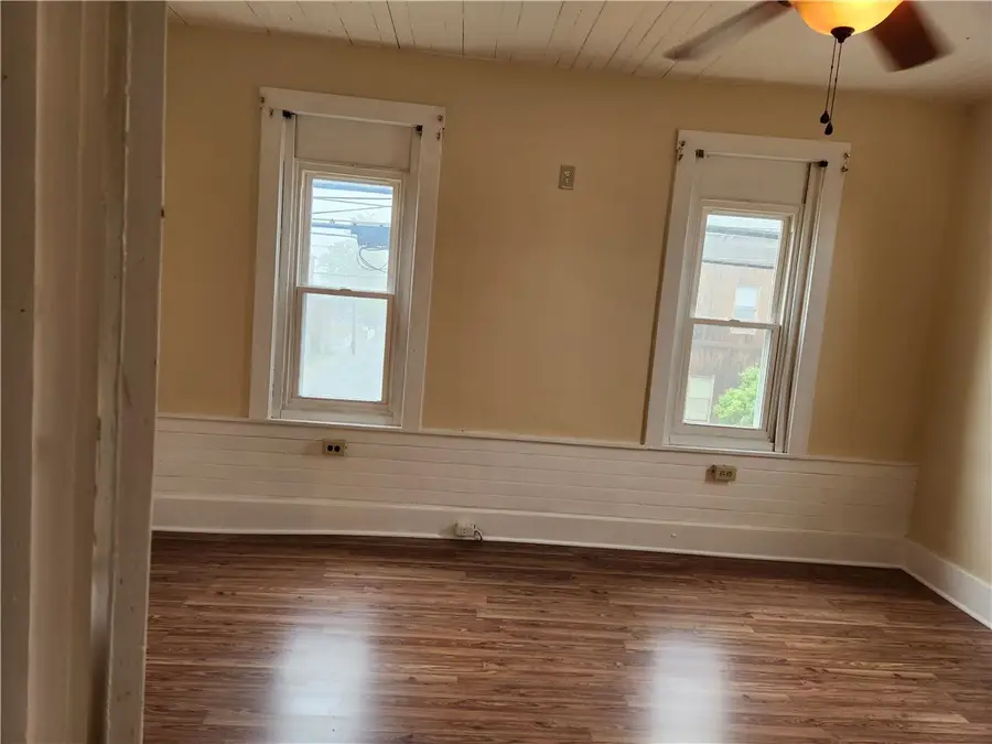 309 W Main St, Saxonburg, PA 16056 - #3