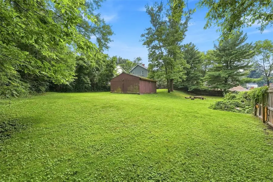 1221 Oakleaf Dr, Pittsburgh, PA 15207 - #3