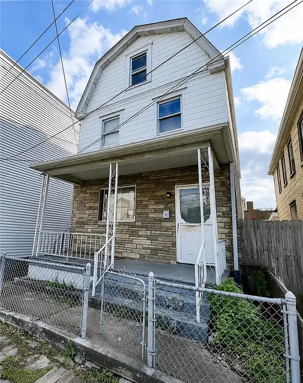 227 Munson Ave, Mc Kees Rocks, PA 15136