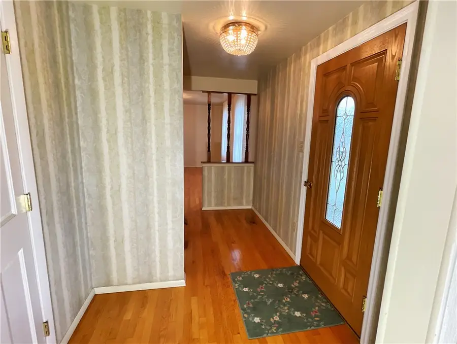 435 Fruitwood Drive, Bethel Park, PA 15102 - #2