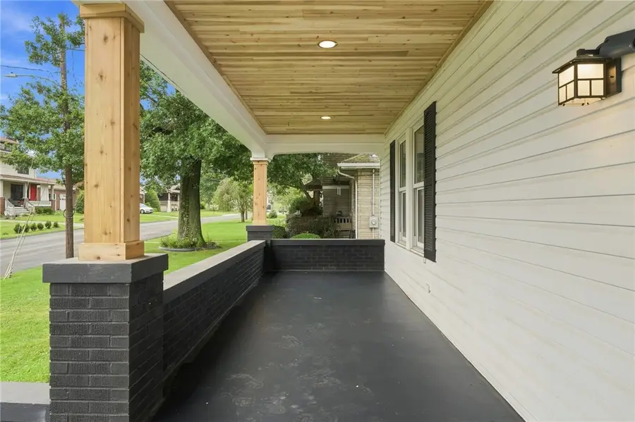 118 Price St, Belle Vernon, PA 15012 - #2