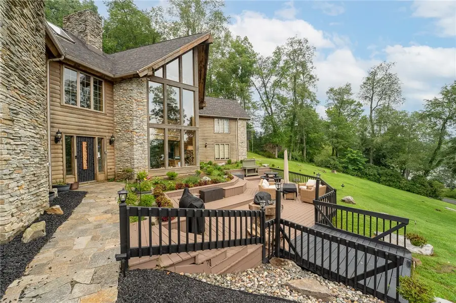 25 Deer Lake Trl, Chalk Hill, PA 15421 - #3