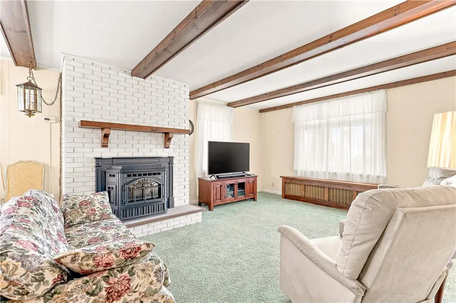 139 E Garrett St, Somerset, PA 15501 - #3