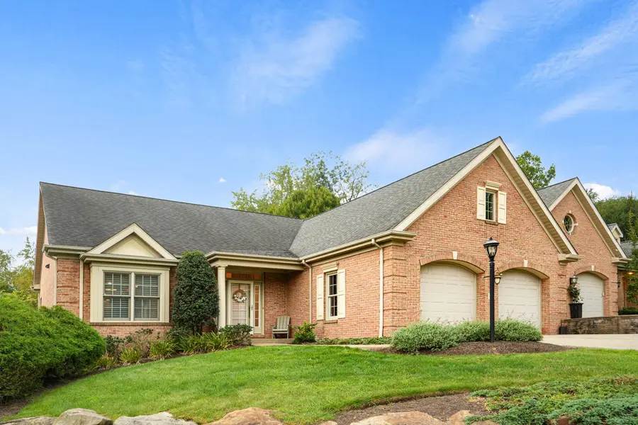 921 Red Oak Drive, Pittsburgh, PA 15238 - #2