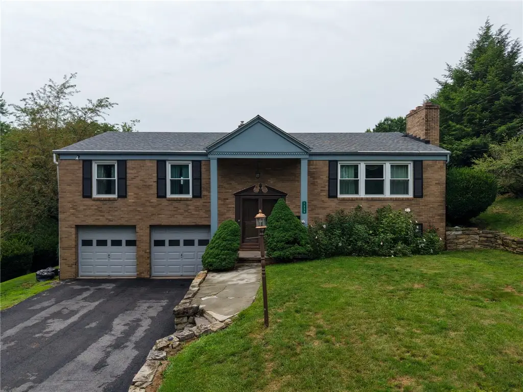 1339 Old Meadow Rd, Pittsburgh, PA 15241 - #1