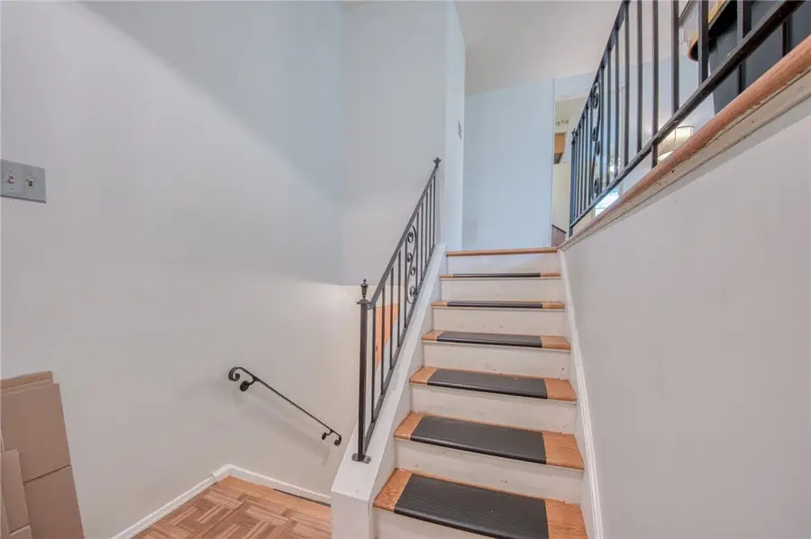 1339 Old Meadow Rd, Pittsburgh, PA 15241 - #3