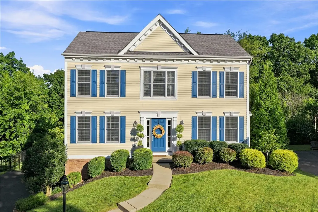 1640 Heritage Dr, Pittsburgh, PA 15237 - #1