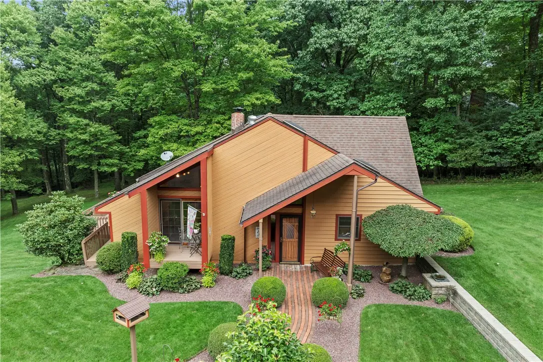 151 Kyle Rd, Valencia, PA 16059 - #1