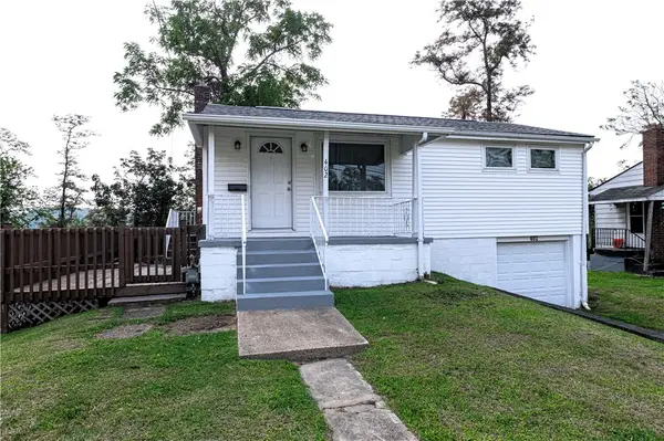 402 Oakhurst Avenue, North Versailles, PA 15137