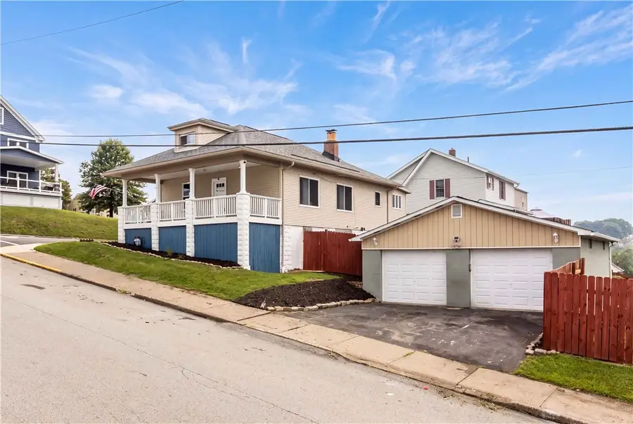 20 2nd St., Irwin, PA 15642 - #3