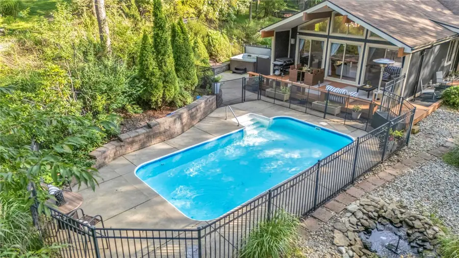 110 Clarks Lane, Mars, PA 16046 - #2