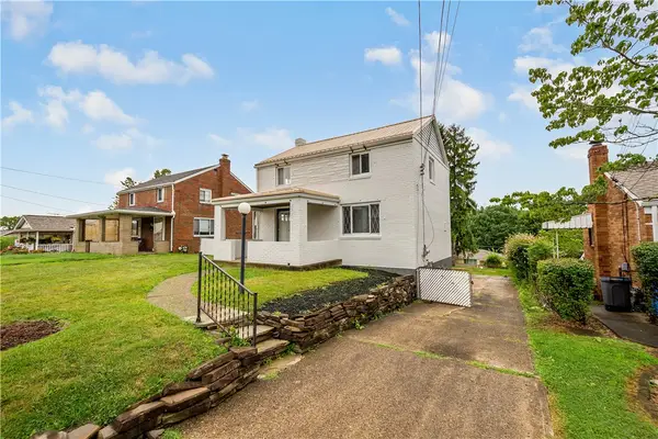 1339 Edgewood Dr, Homestead, PA 15120