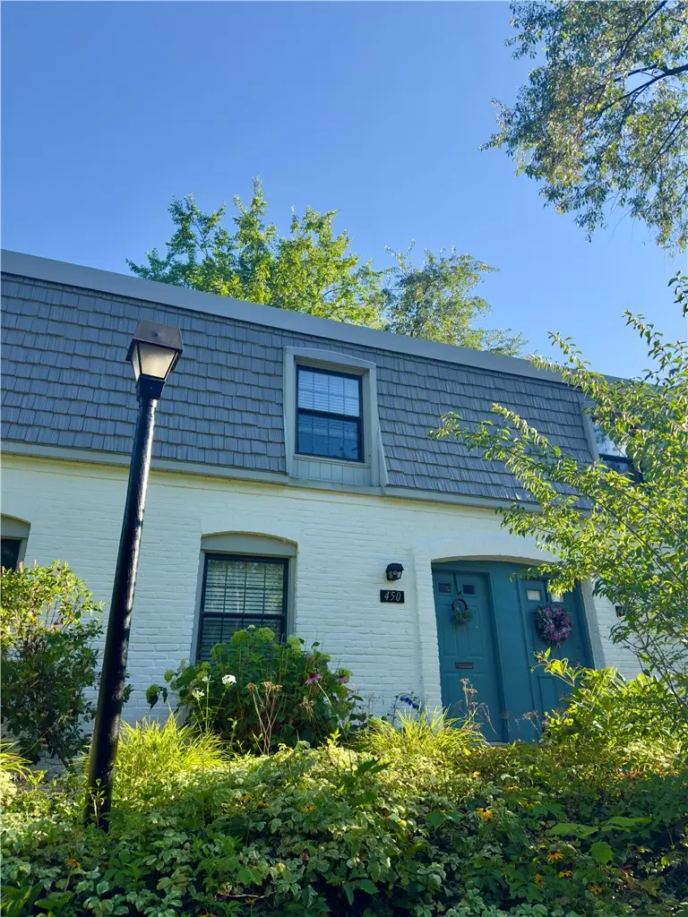 450 Country View Ct, Pittsburgh, PA 15205 - #1