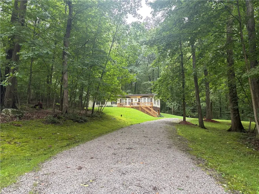 106 Painter Ln, Harmony, PA 16037 - #2