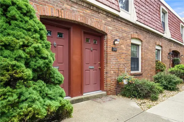 244 Colony Ct, Pittsburgh, PA 15205