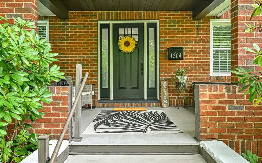 1204 Broadview Blvd, Natrona Heights, PA 15065 - #2