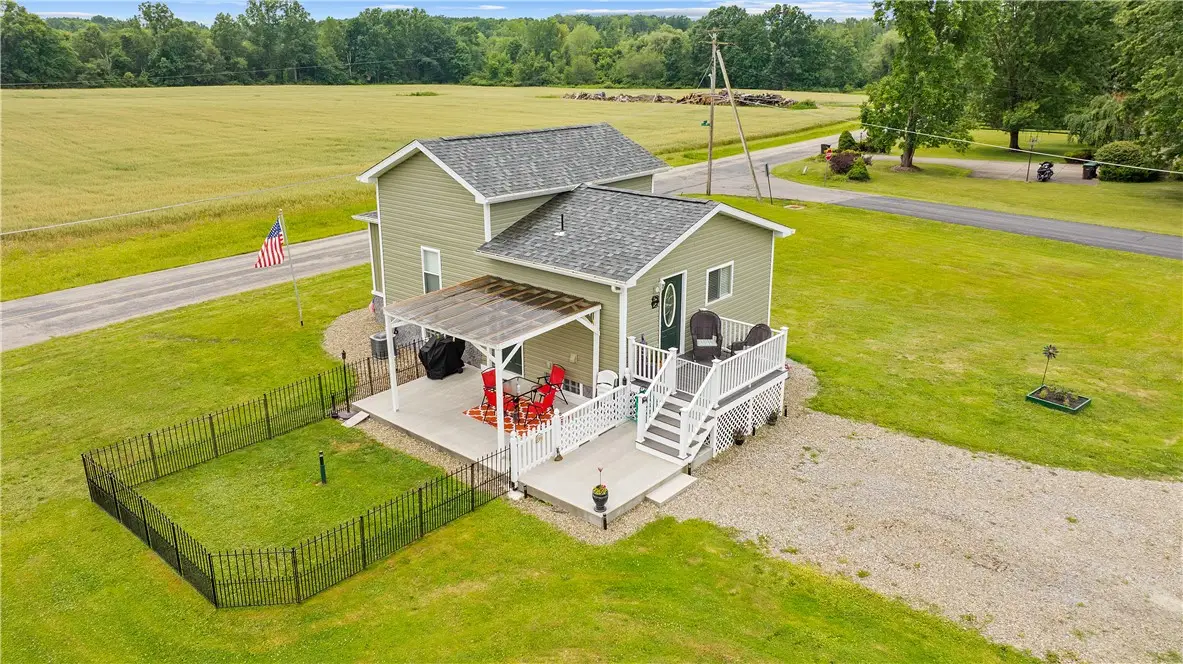 1509 S Darby Rd, Hermitage, PA 16148 - #1