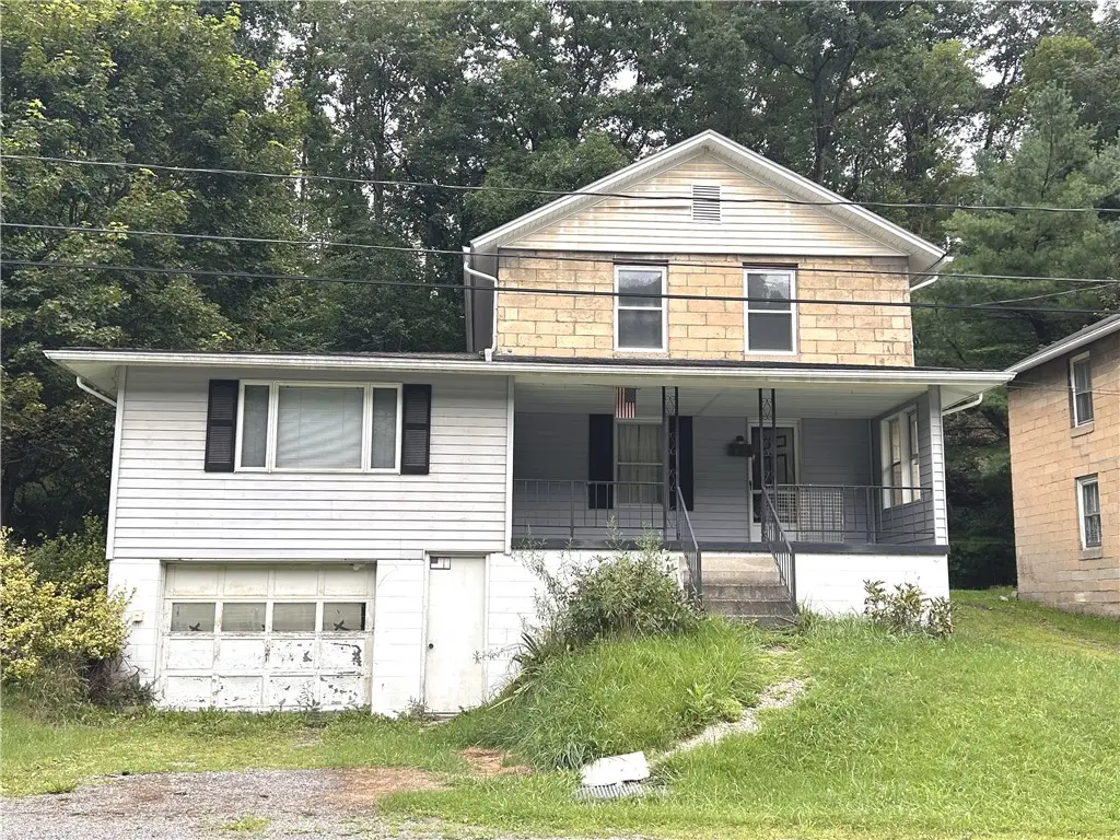 174 Douglas St, Commodore, PA 15729 - #1