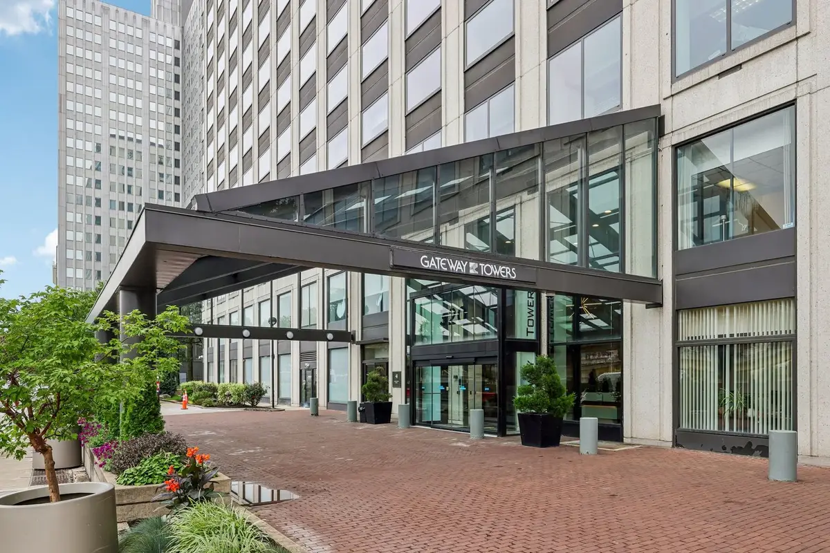 320 Fort Duquesne Boulevard #9N, Pittsburgh, PA 15222 - #1