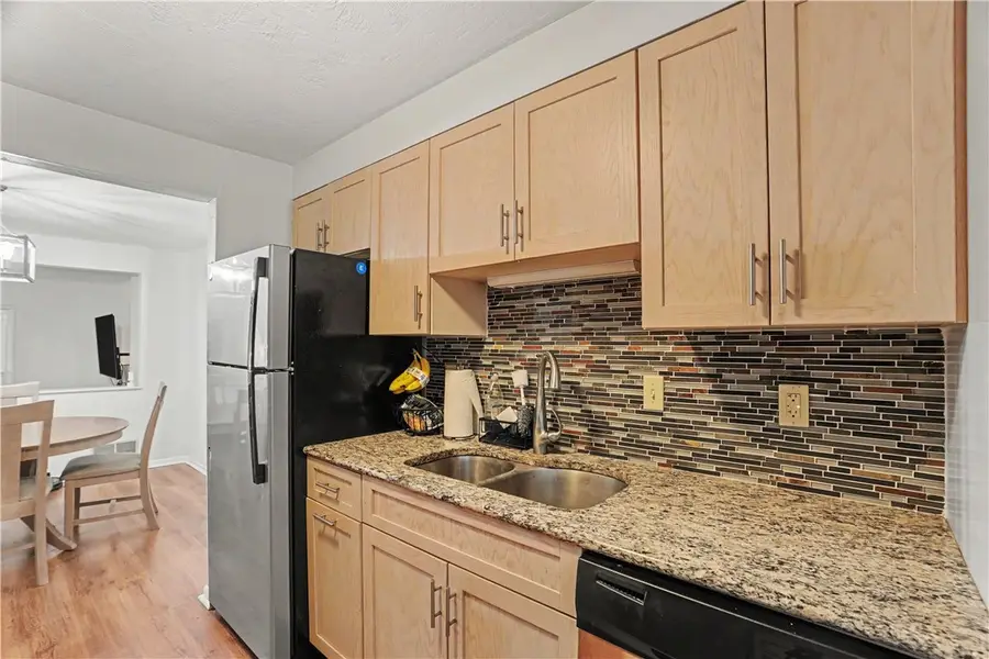 127 Spruce Ct, Pittsburgh, PA 15229 - #3