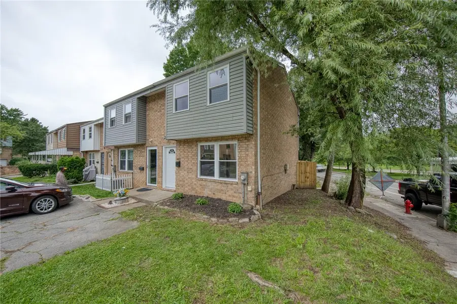 442 Enright Ct, Pittsburgh, PA 15206 - #2