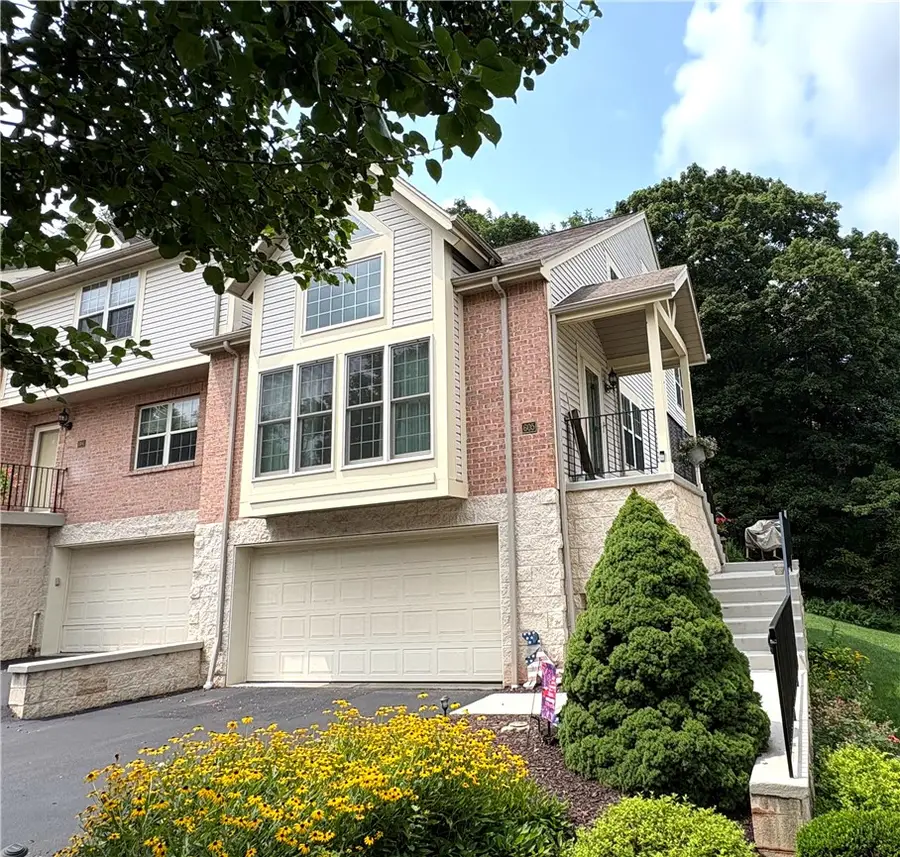 605 Berrington, Bethel Park, PA 15102 - #2
