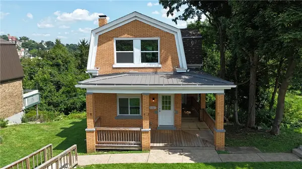 1327 Triana St, Pittsburgh, PA 15210