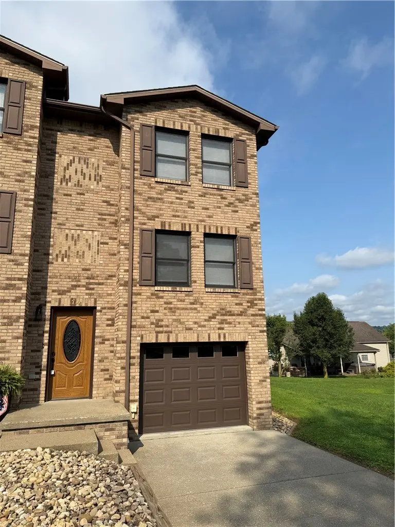 1714 N Morris Street, Waynesburg, PA 15370 - #2