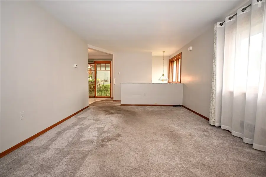 3791 Cynthia Dr, Pittsburgh, PA 15227 - #3