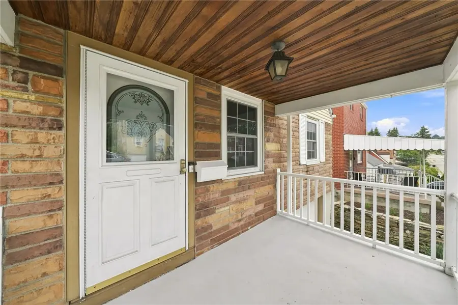 744 Mayville Ave, Pittsburgh, PA 15226 - #2