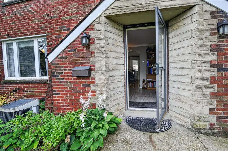 346 Mayville Ave, Pittsburgh, PA 15226 - #3