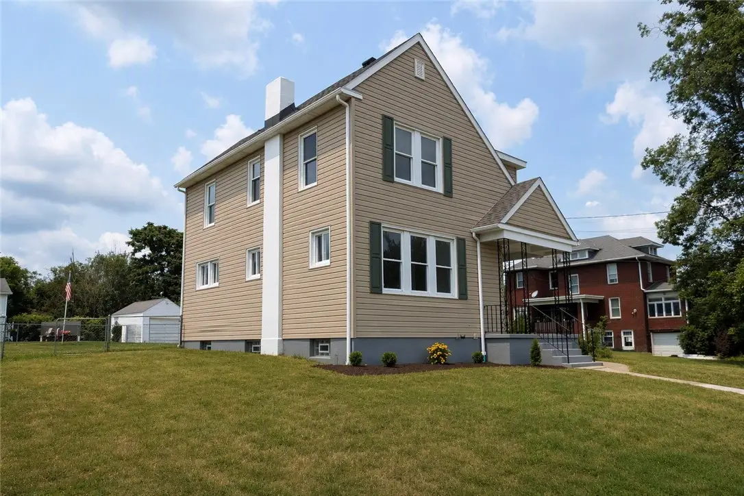 4 Hookton Avenue, Uniontown, PA 15401 - #1