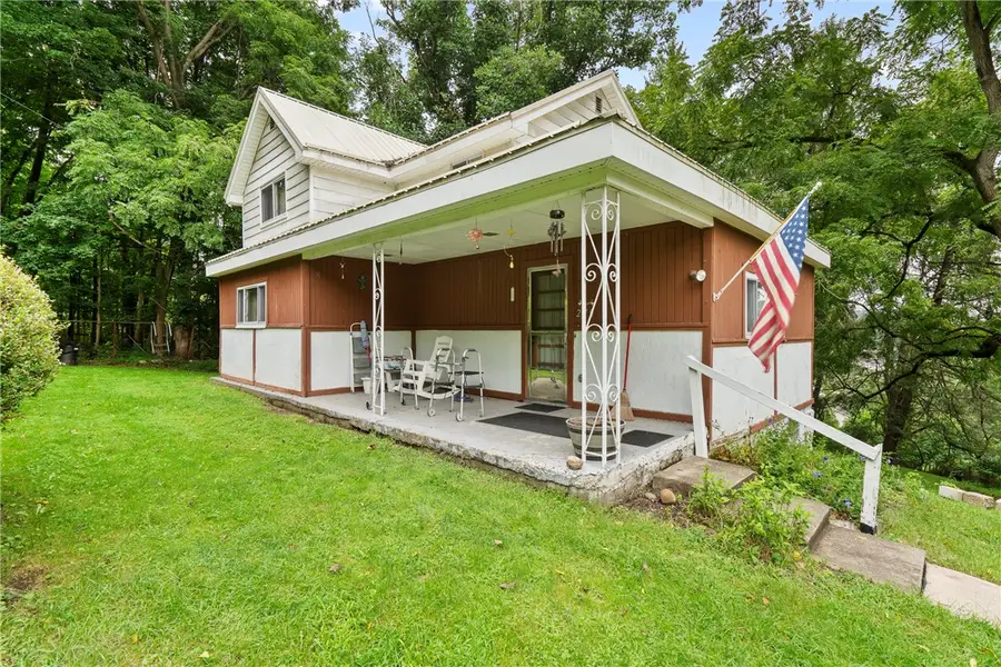 270 Kane Rd, Pittsburgh, PA 15239 - #2