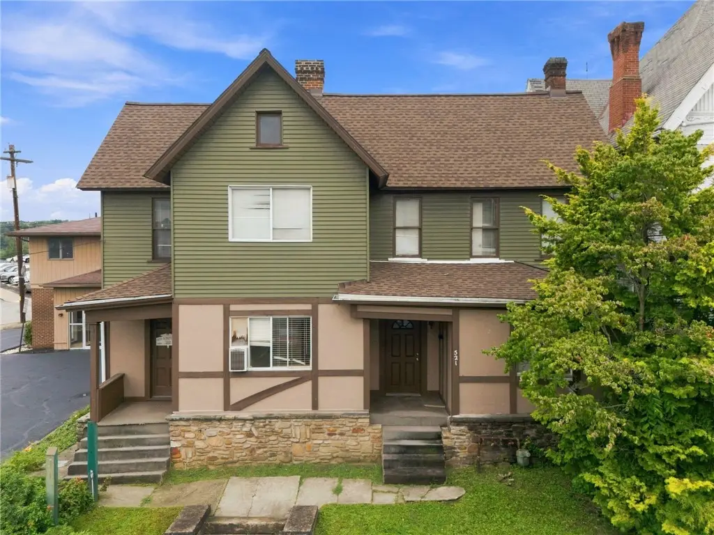 521 West Newton Street, Greensburg, PA 15601 - #1